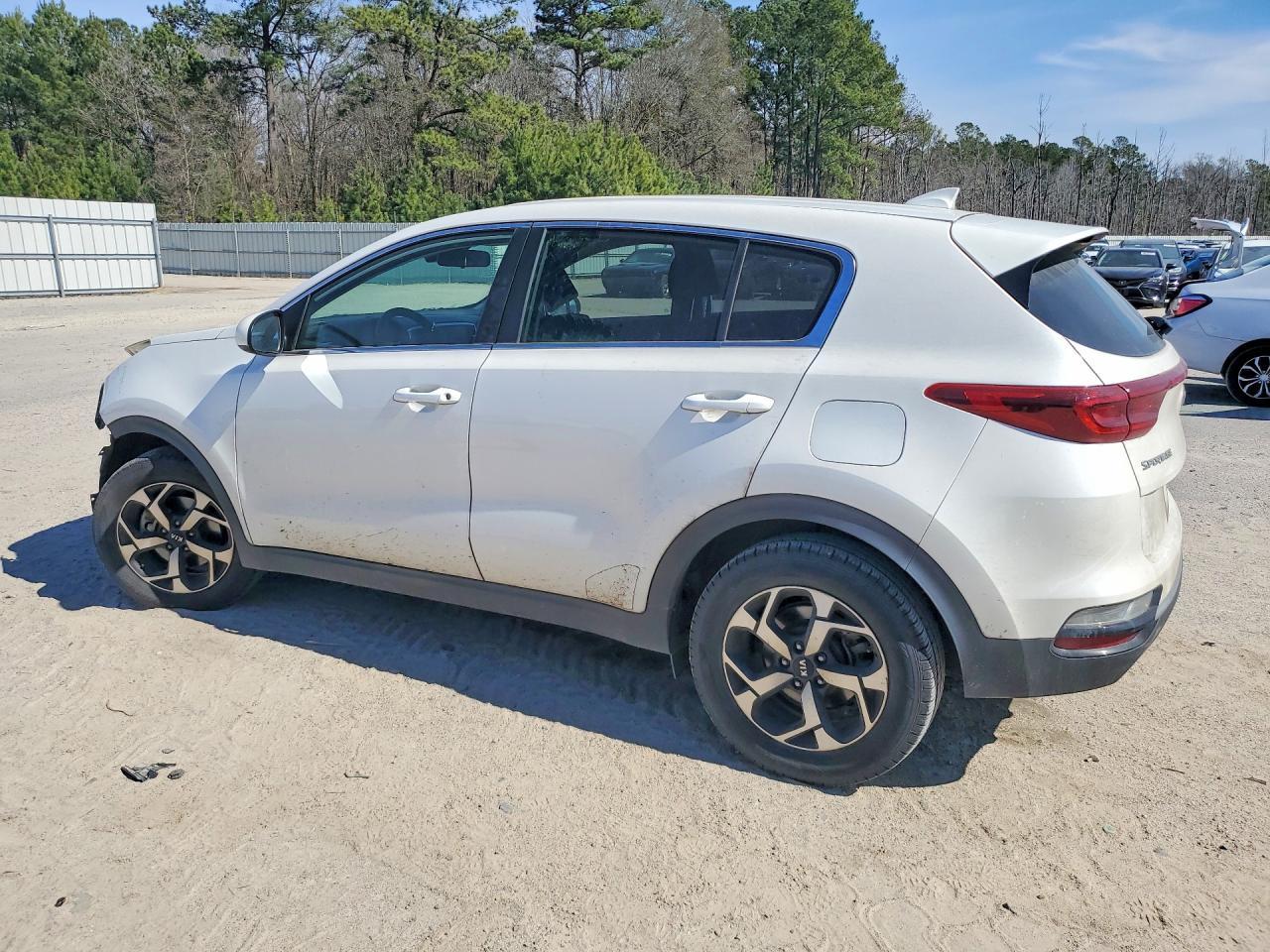 2021 Kia Sportage Lx - Фото 2