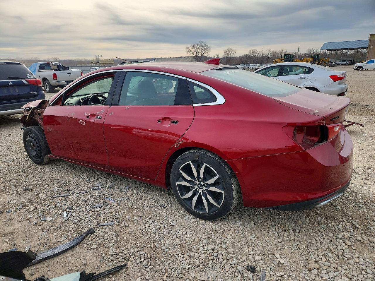 2023 Chevrolet Malibu Rs - Фото 2