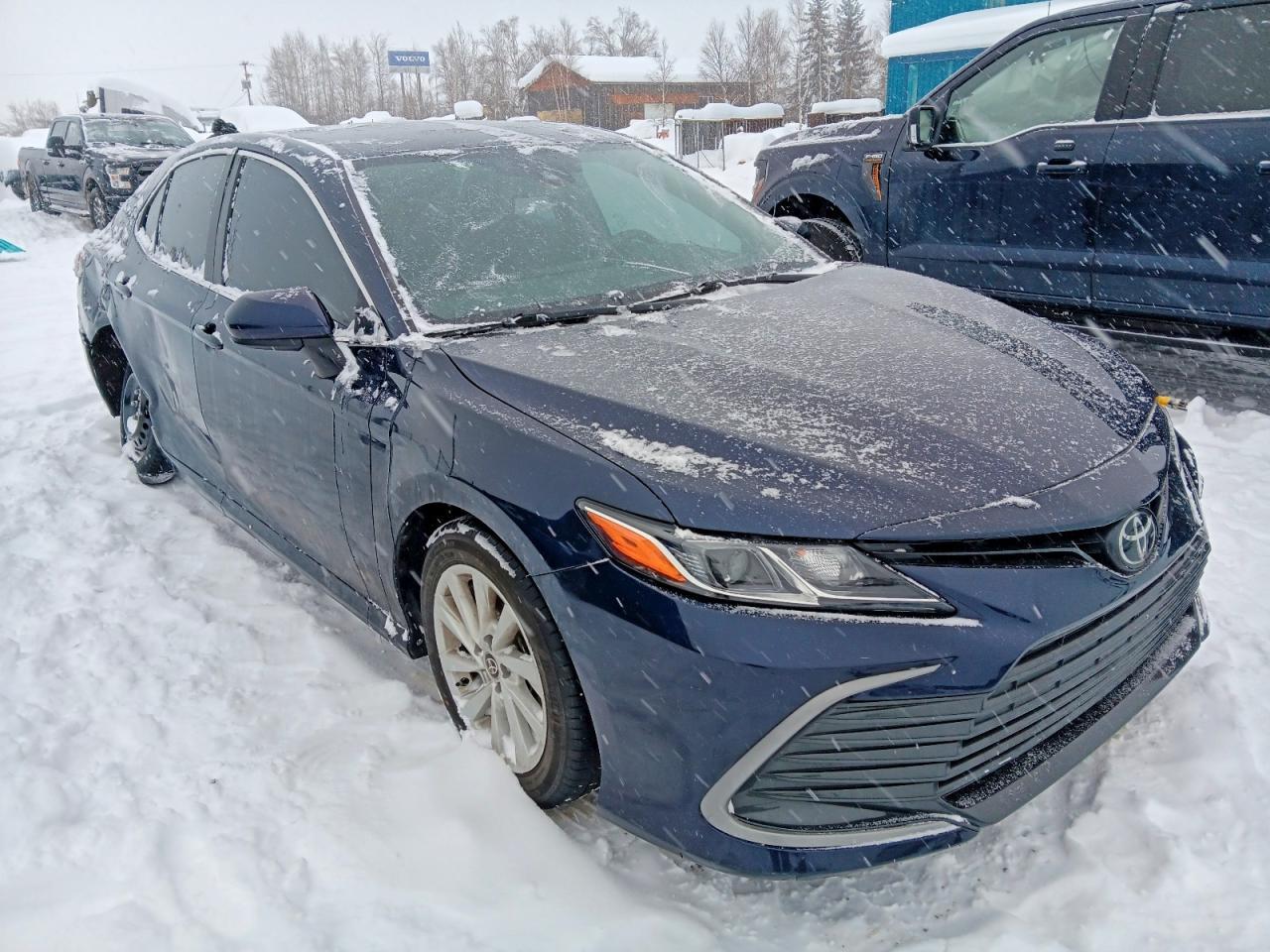 2022 Toyota Camry Le - Image 4