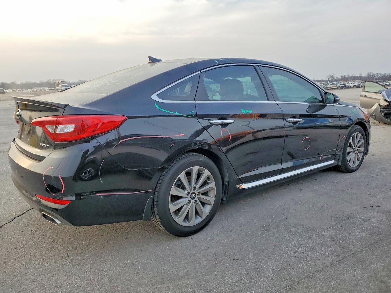 2017 Hyundai Sonata Sport - Image 3