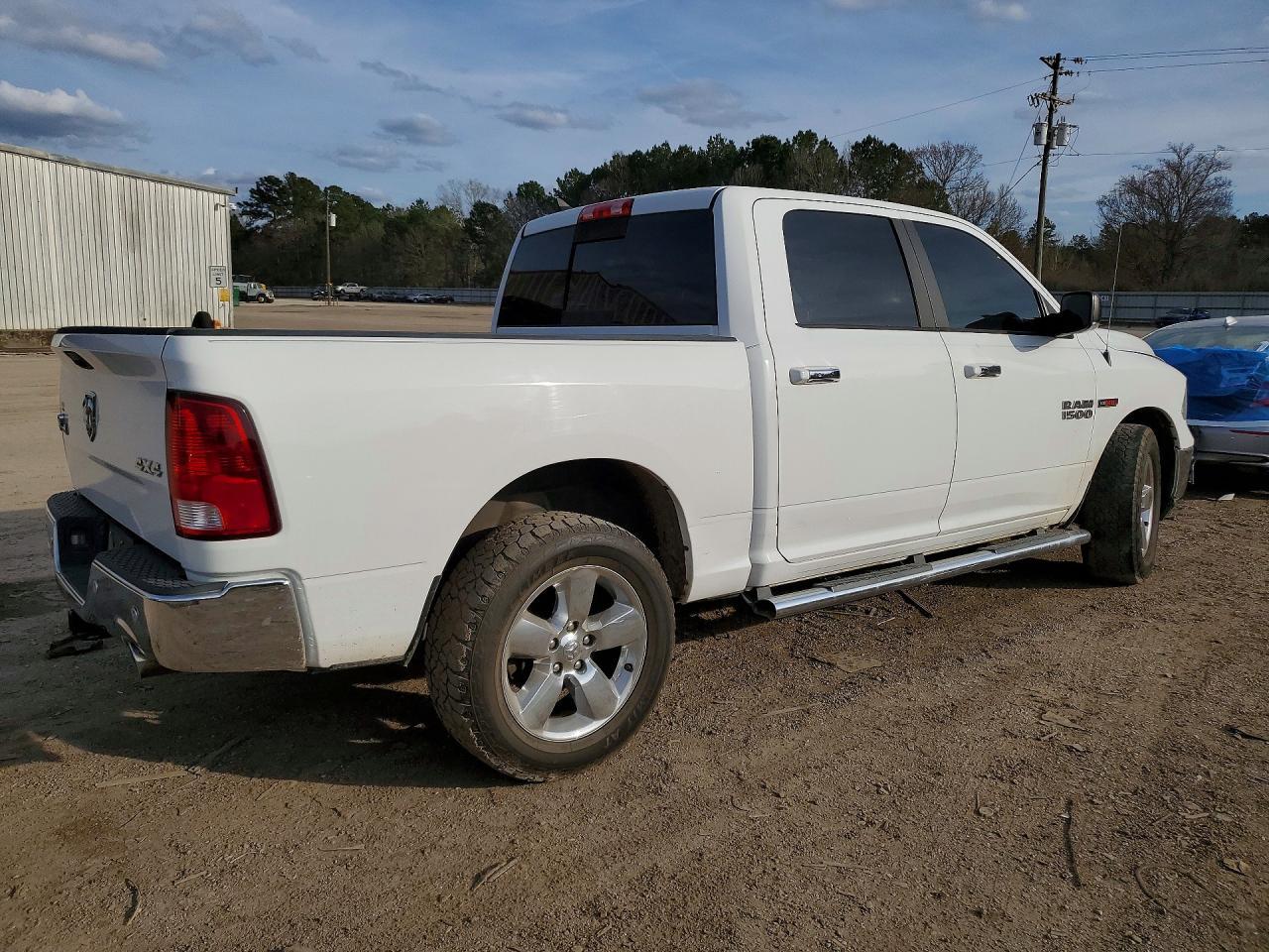 2017 Ram 1500 Slt - Image 3