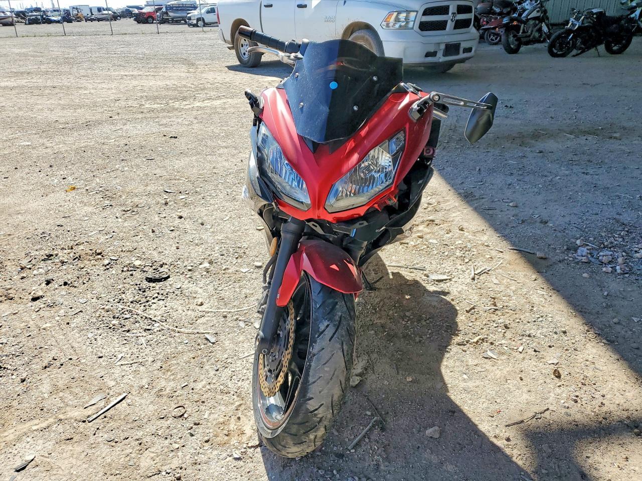 2016 Kawasaki Ex650 E - Image 2