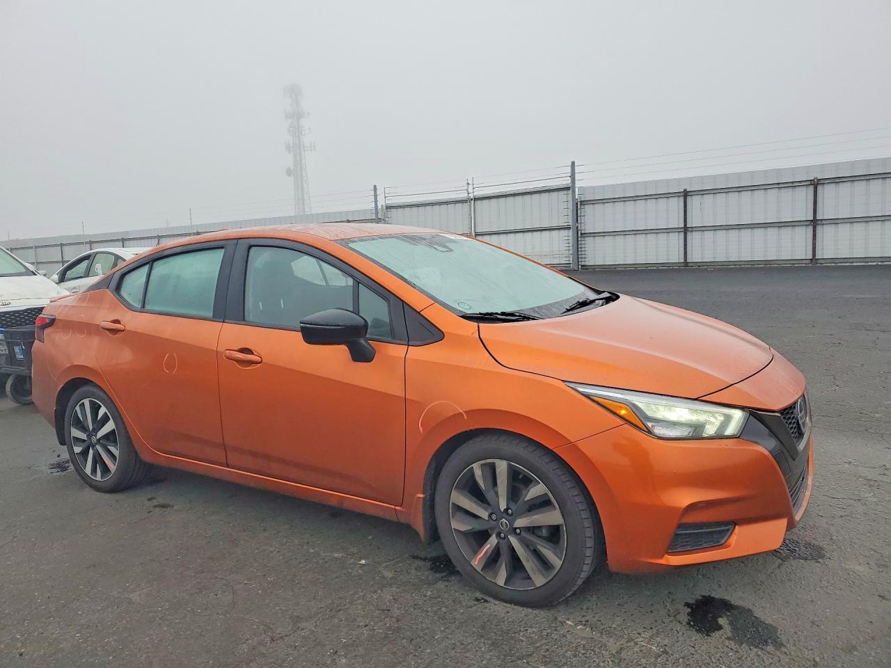 2022 Nissan Versa Sr - Image 4