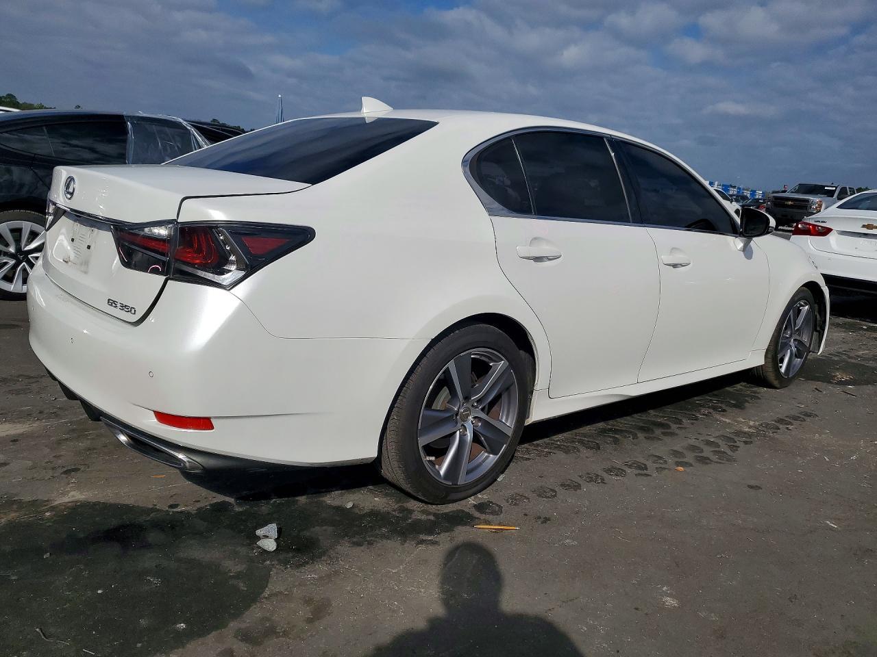 2017 Lexus Gs 350 Base - Фото 3