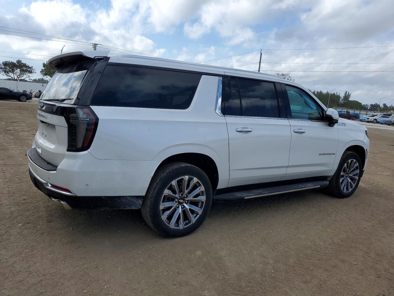 2025 Chevrolet Suburban K1500 High Country - Фото 3