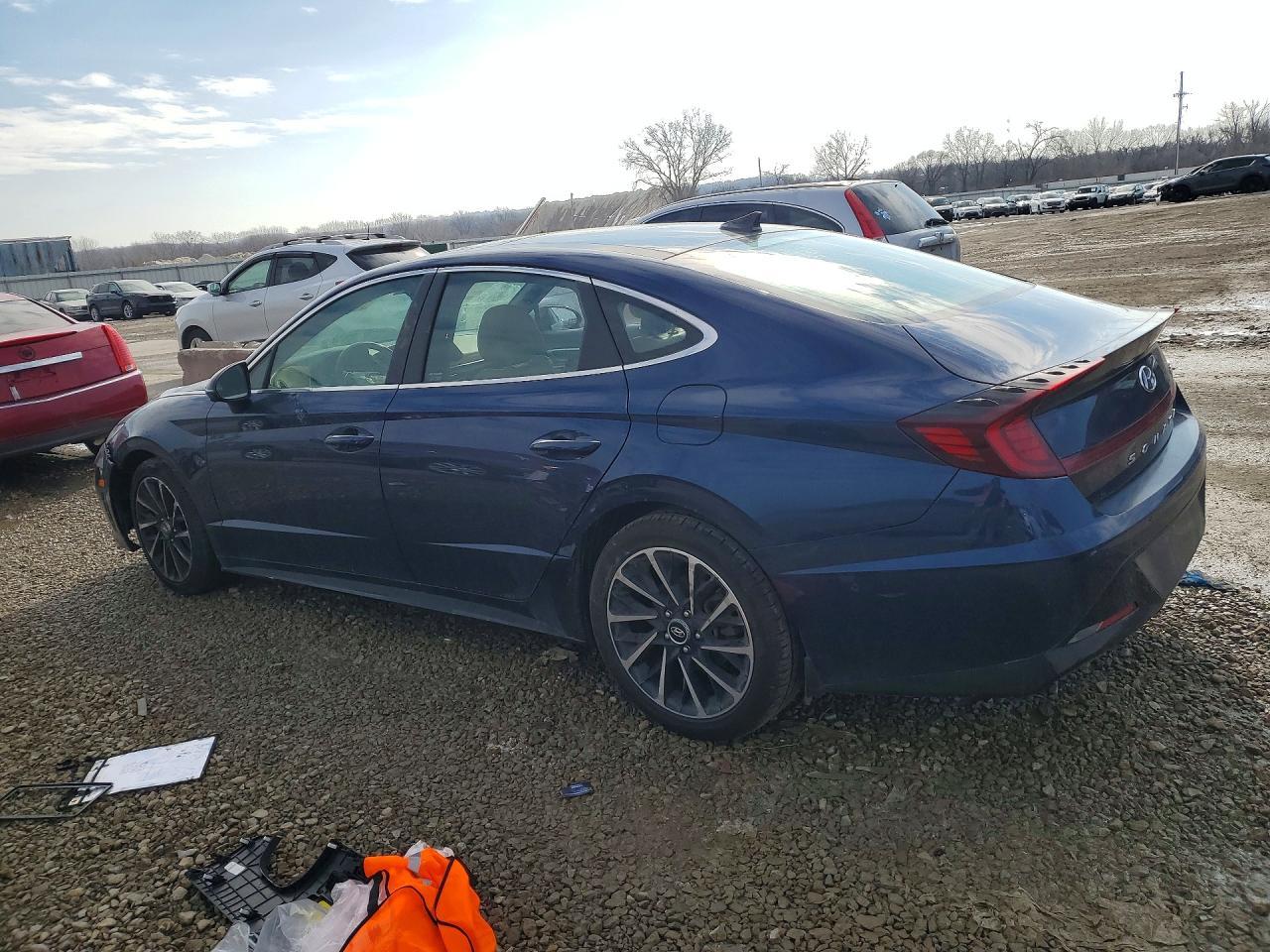 2021 Hyundai Sonata Limited - Фото 2