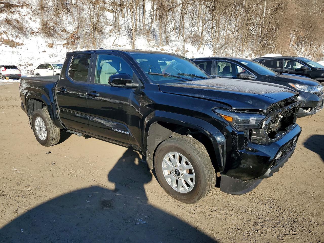 2024 Toyota Tacoma Double Cab - Image 4