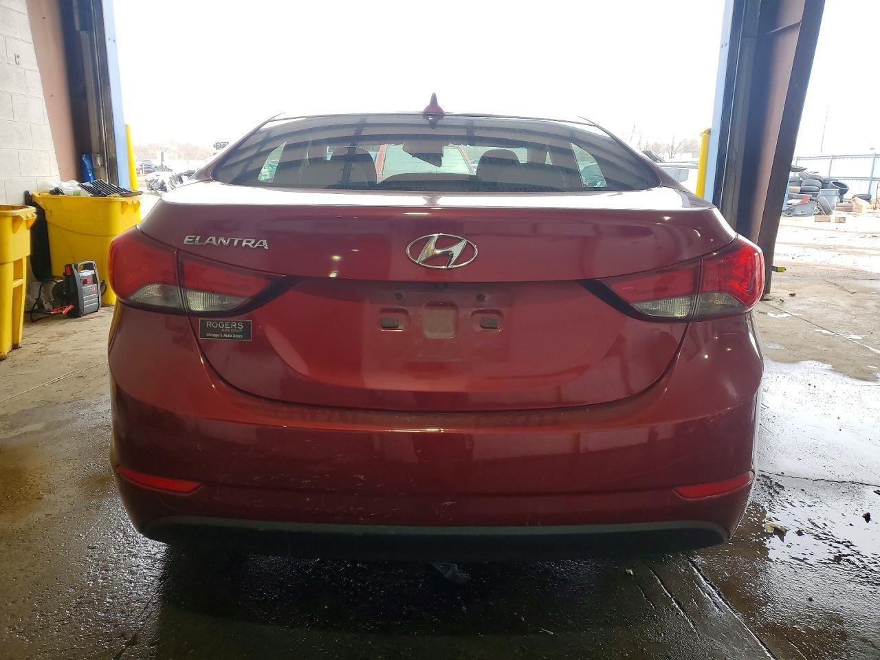 2014 Hyundai Elantra - Фото 6