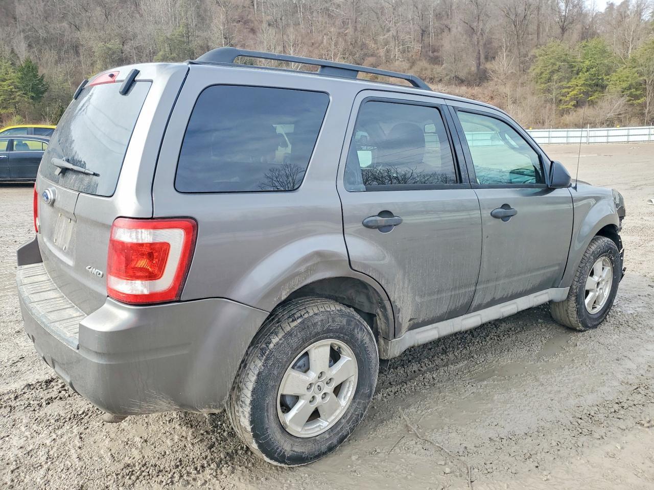 2009 Ford Escape Xlt - Image 3
