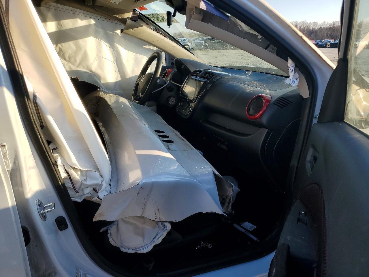 2023 Mitsubishi Mirage - Фото 7