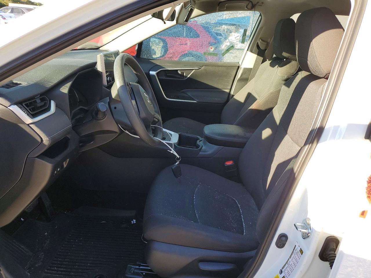 2025 Toyota Rav4 Le - Фото 7