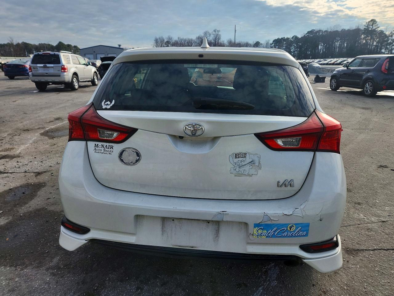 2018 Toyota Corolla Im - Image 6