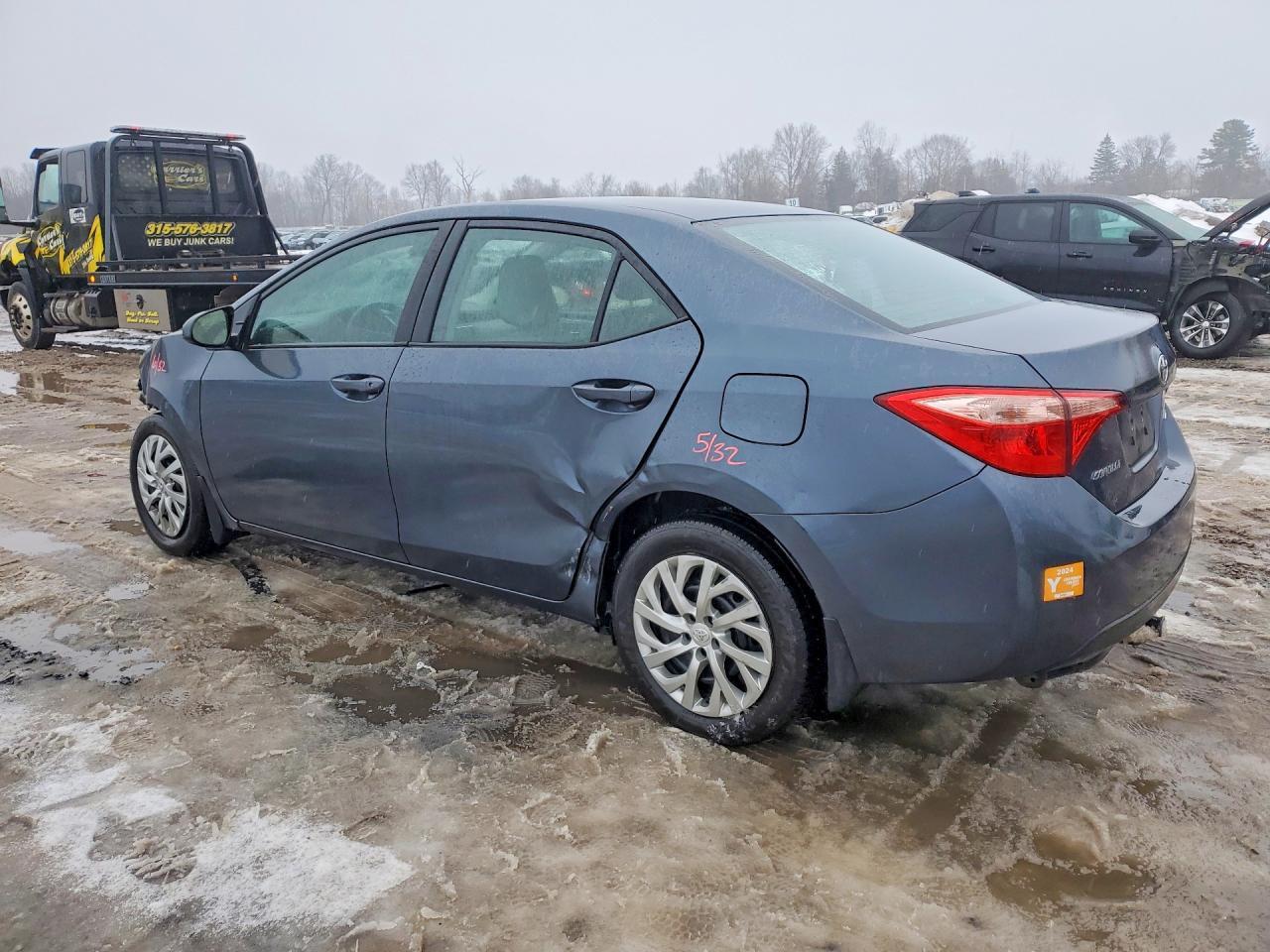 2019 Toyota Corolla L - Фото 2