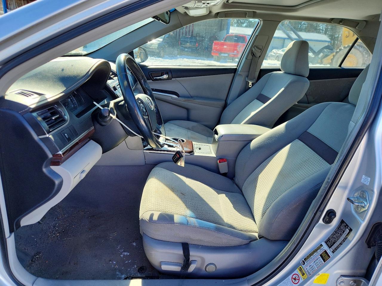2012 Toyota Camry Base - Фото 7