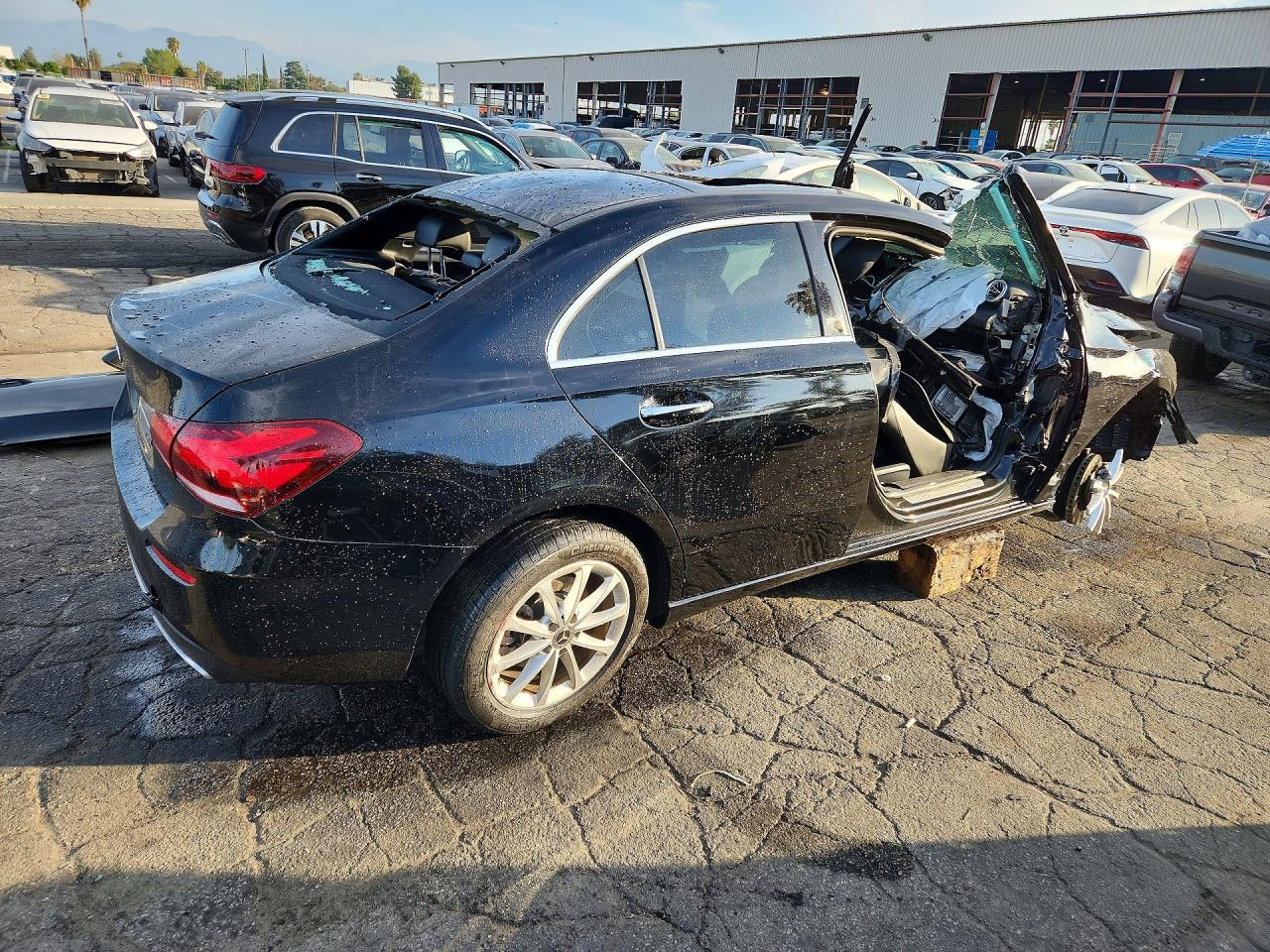 2021 Mercedes-Benz A 220 - Image 3