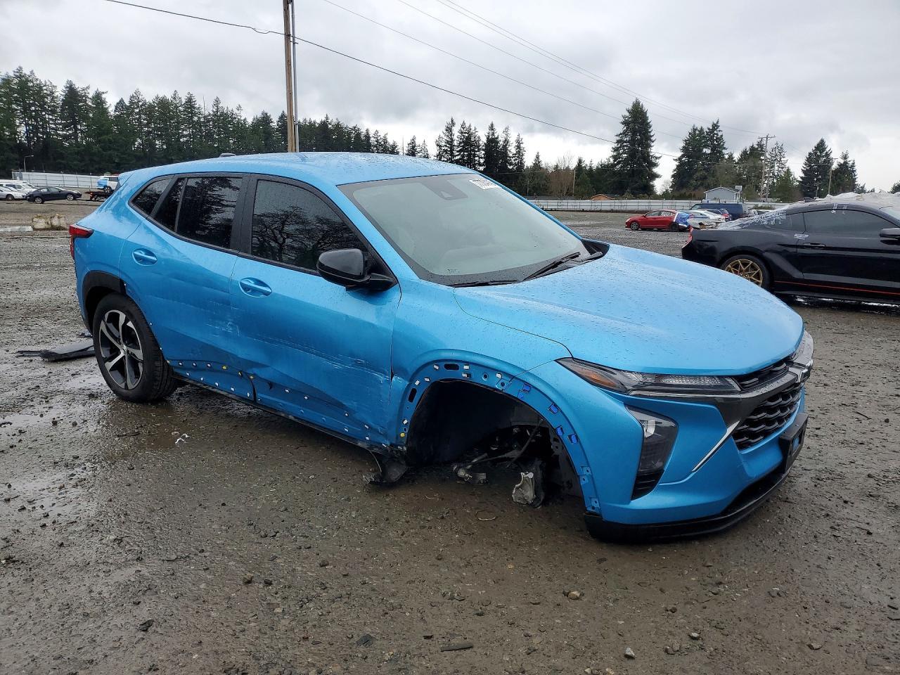 2025 Chevrolet Trax 1Rs - Фото 4