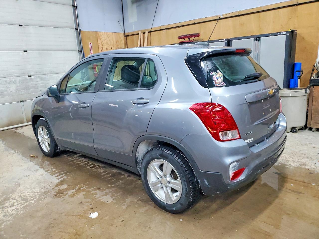 2020 Chevrolet Trax Ls - Image 2