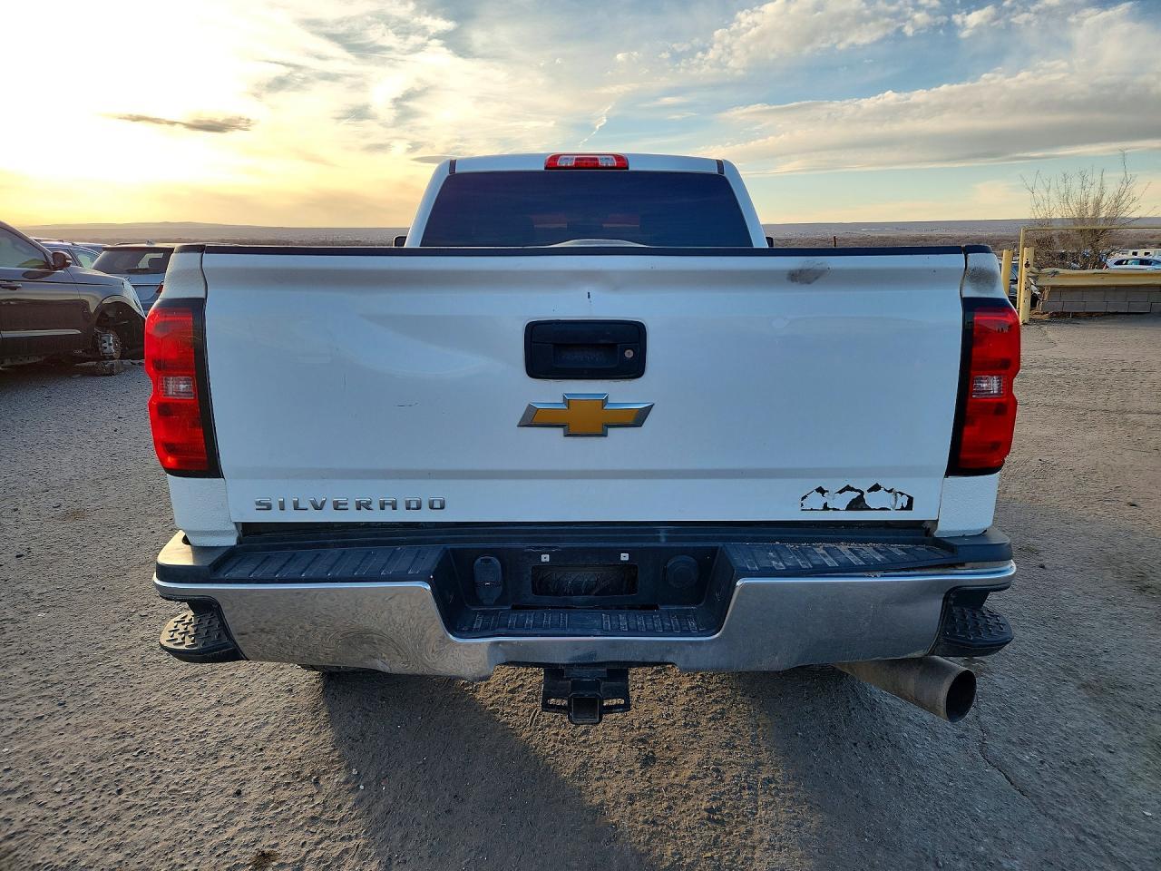 2015 Chevrolet Silverado K2500 Heavy Duty - Фото 6