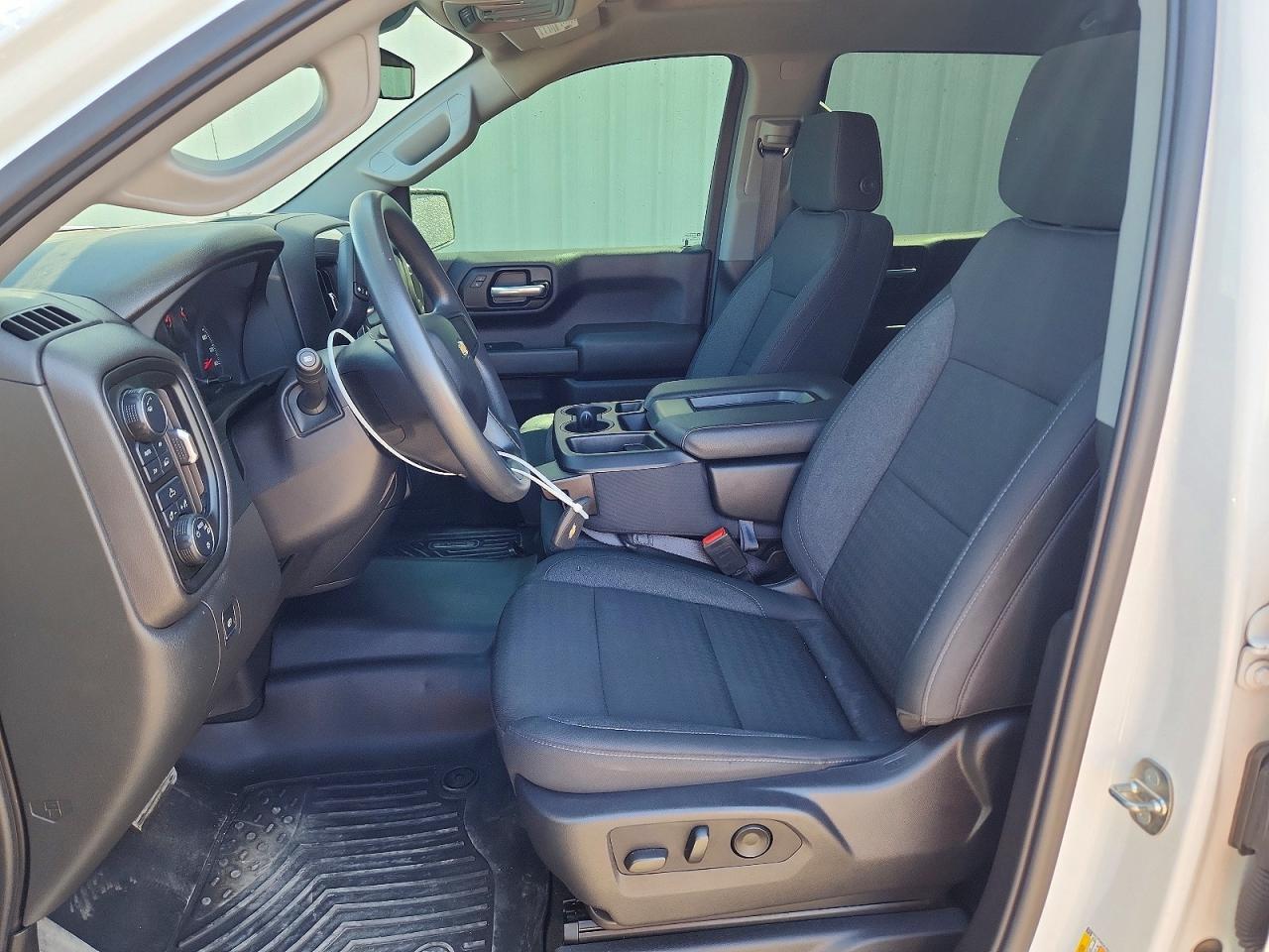 2024 Chevrolet Silverado K1500 Custom - Фото 7