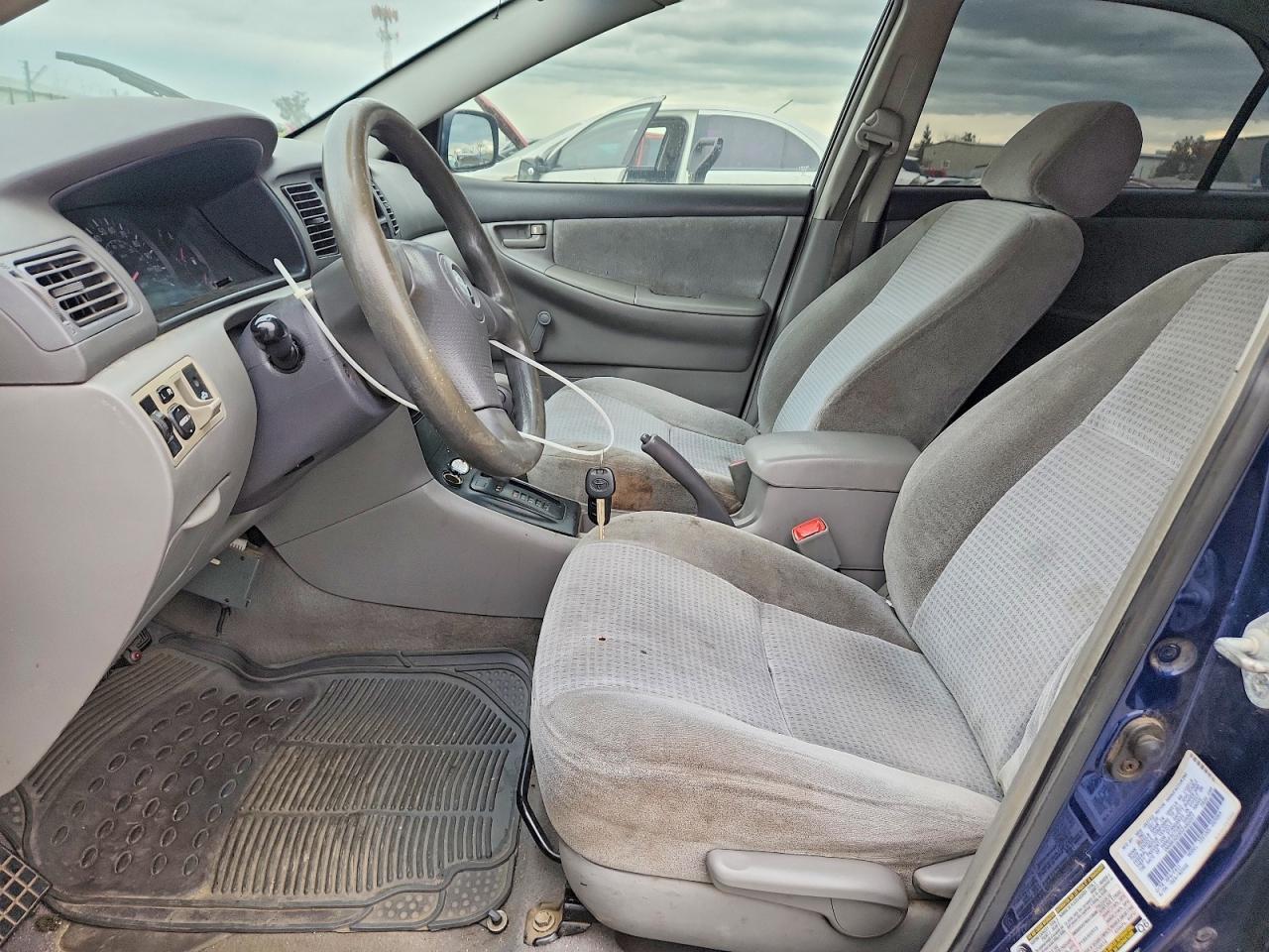 2005 Toyota Corolla Ce - Фото 7