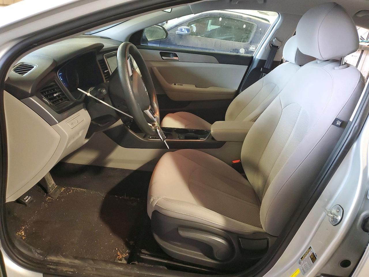 2019 Hyundai Sonata Se - Image 7