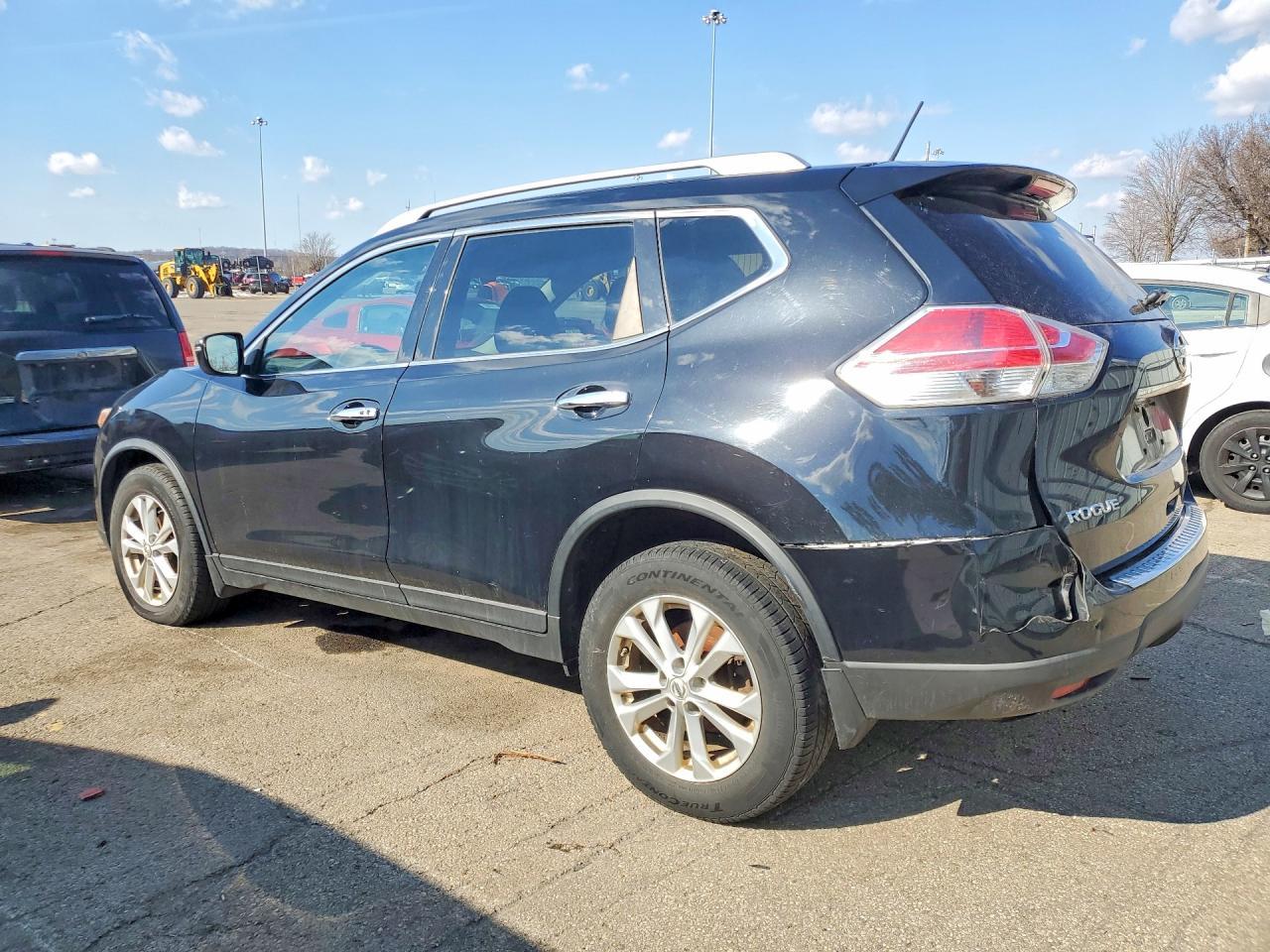 2016 Nissan Rogue S - Фото 2