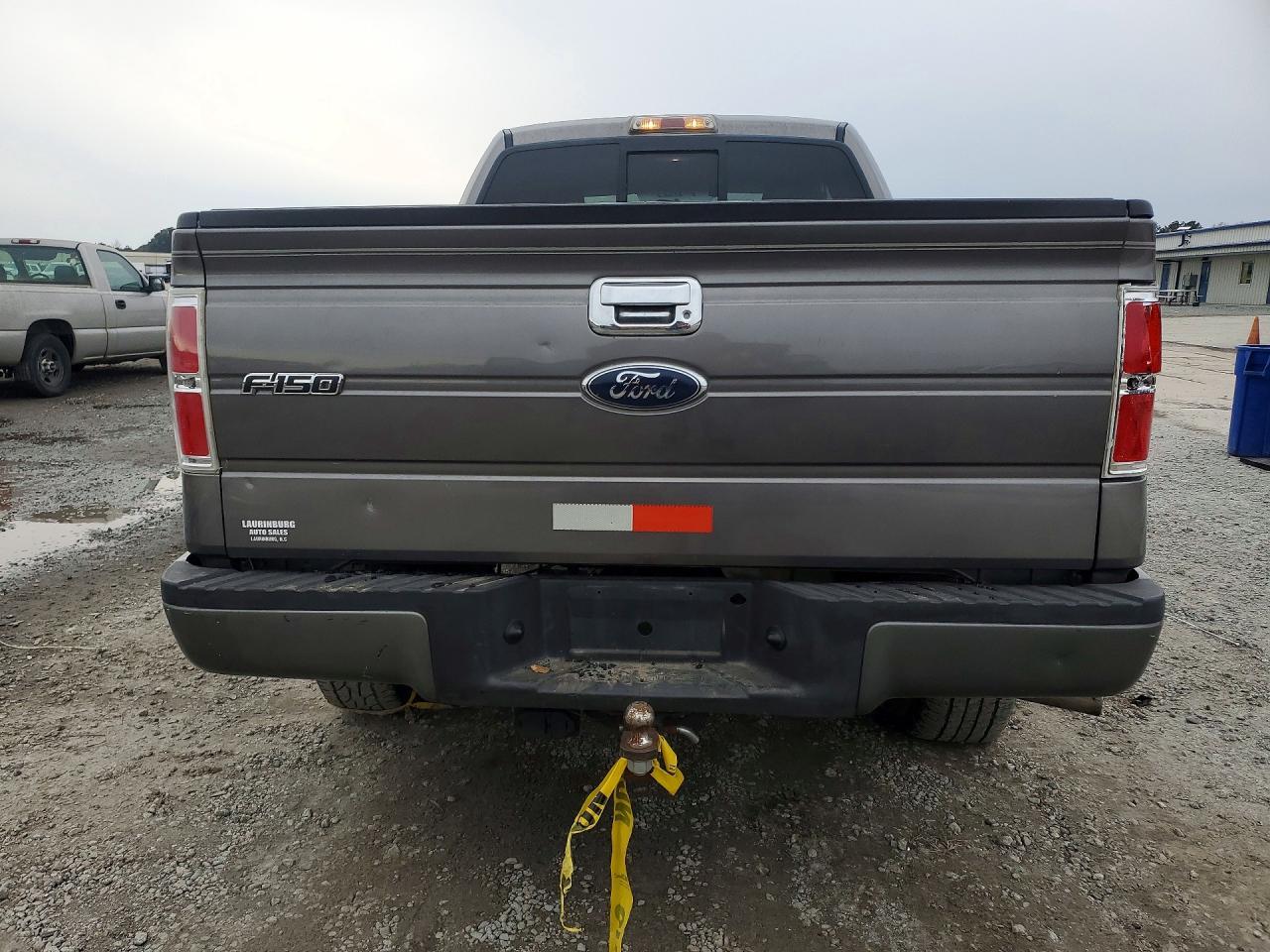 2010 Ford F150 Super Cab - Фото 6