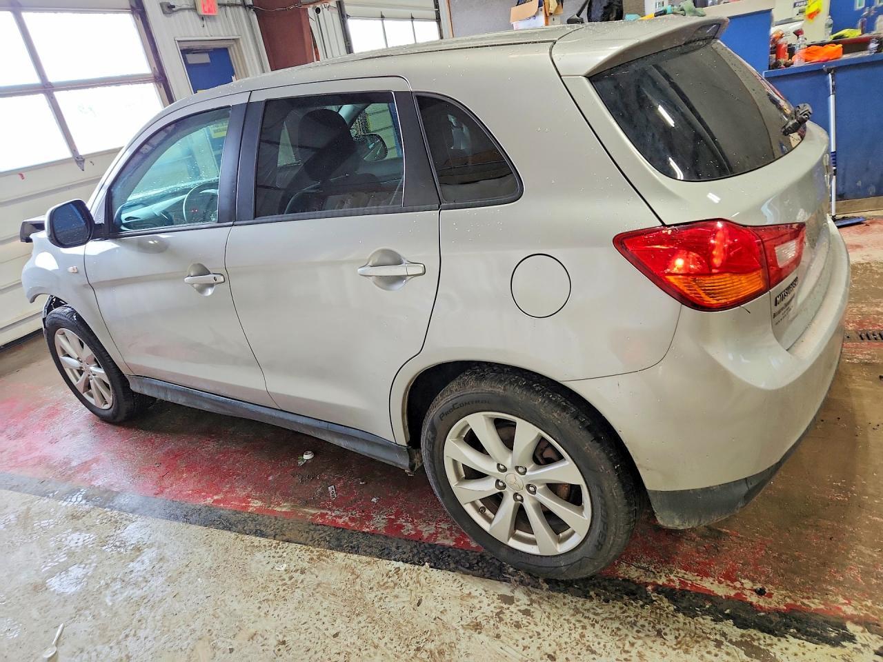 2015 Mitsubishi Outlander Sport Es - Фото 2