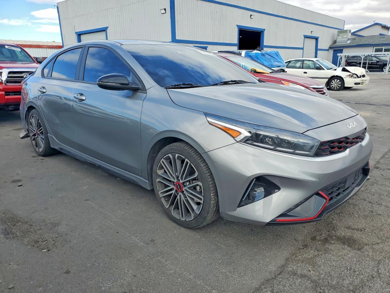2023 Kia Forte Gt - Фото 4