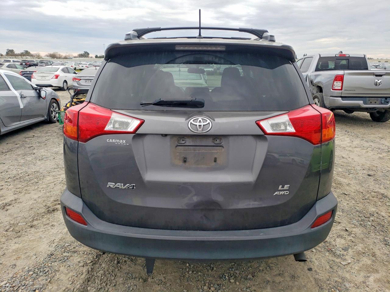 2015 Toyota Rav4 Le - Фото 6