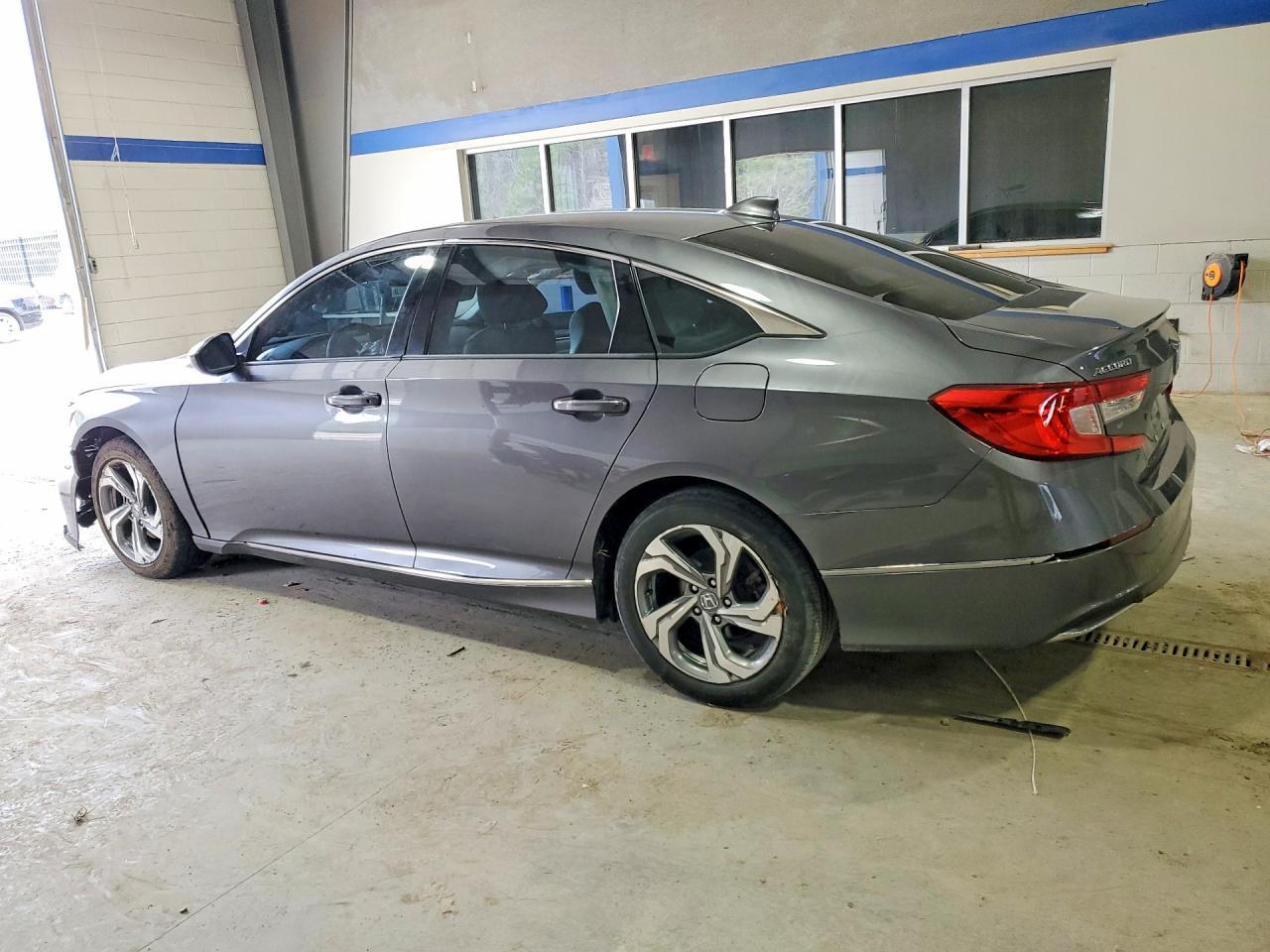 2019 Honda Accord Ex - Image 2
