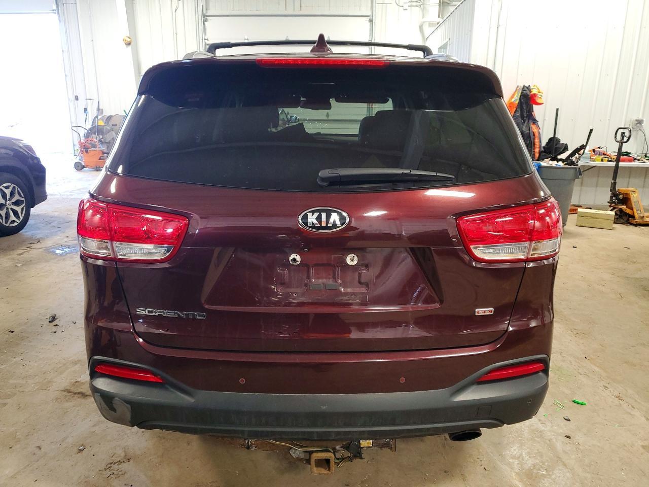 2017 Kia Sorento Lx - Фото 6