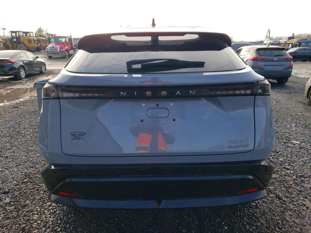 2024 Nissan Ariya Evolve+ - Фото 6