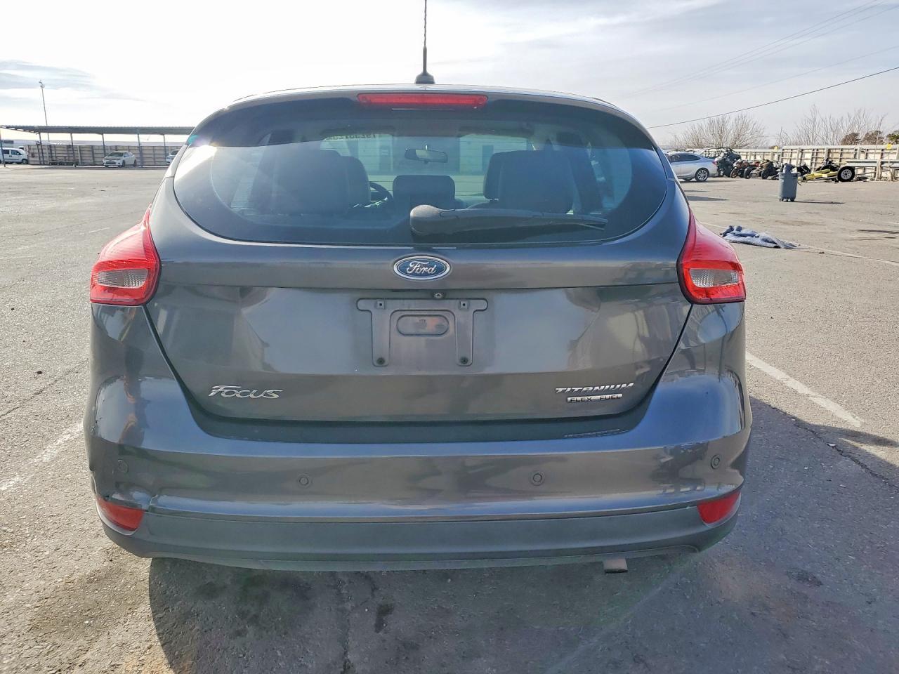 2015 Ford Focus Titanium - Фото 6