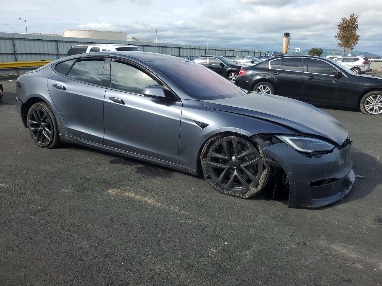 2023 Tesla Model S - Фото 4