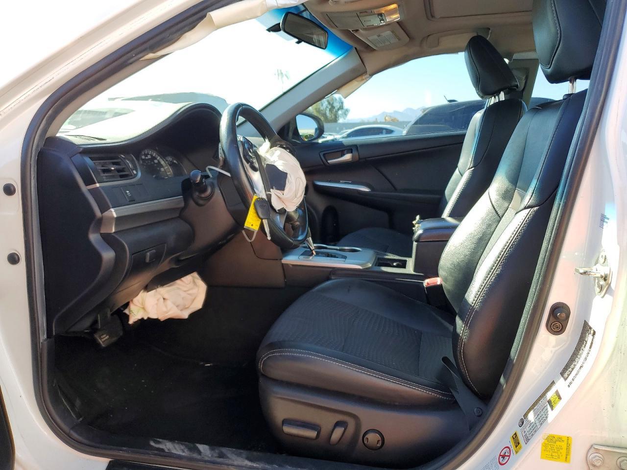 2014 Toyota Camry L - Фото 7