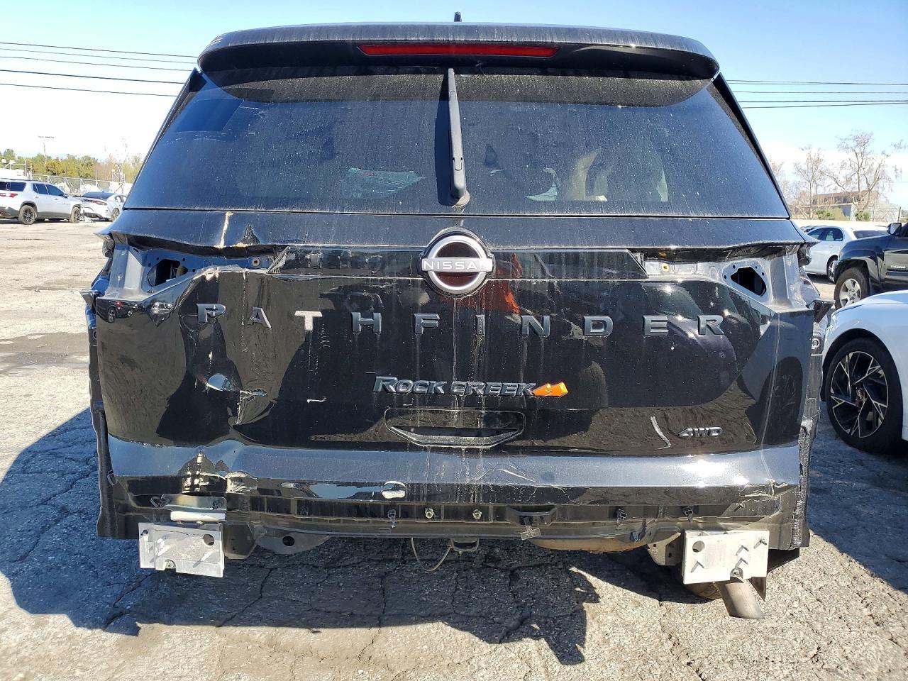 2023 Nissan Pathfinder Sv - Фото 6