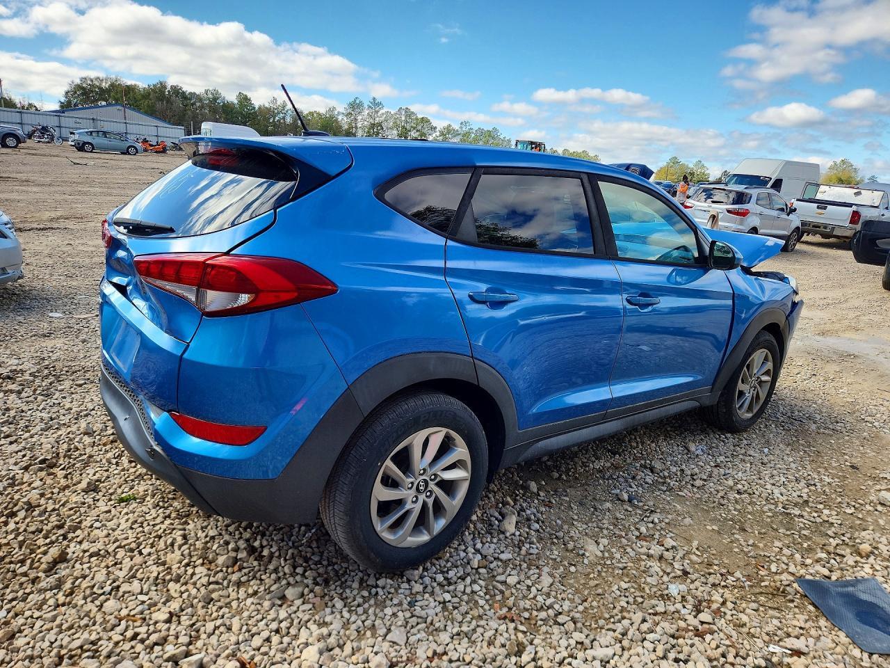 2017 Hyundai Tucson Se - Image 3