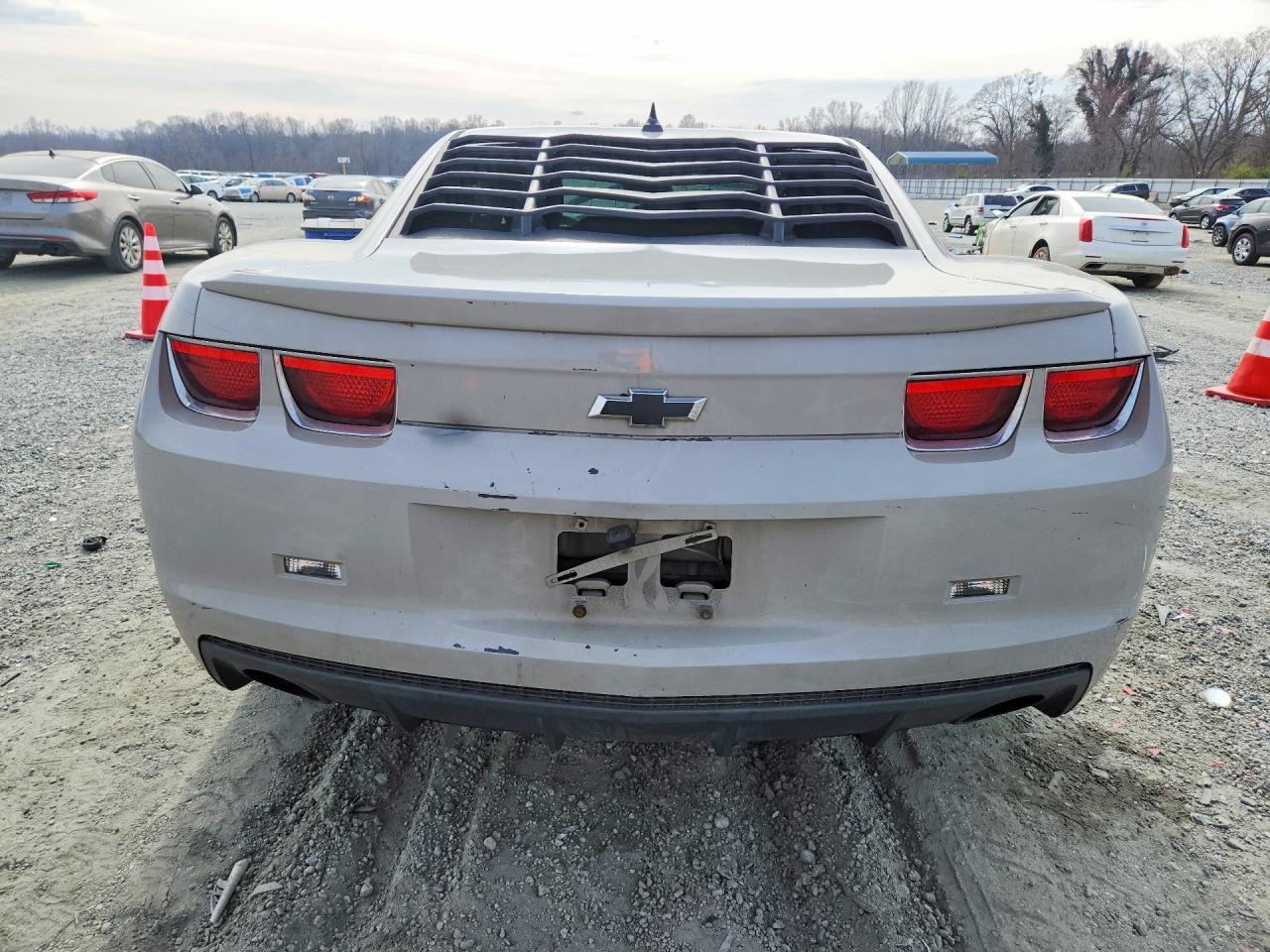 2013 Chevrolet Camaro Ls - Фото 6