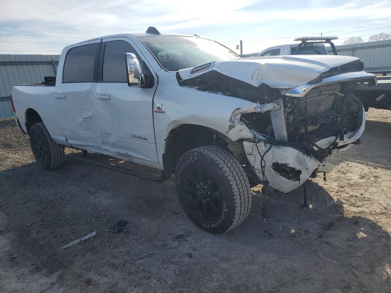 2024 Ram 2500 Laramie - Фото 4