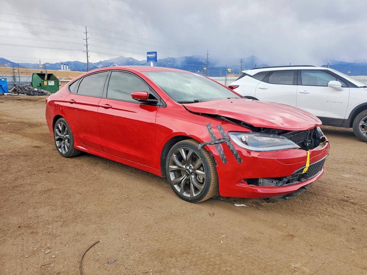 2016 Chrysler 200 S - Image 4
