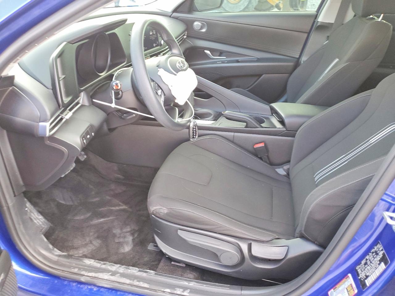 2023 Hyundai Elantra Sel - Image 7
