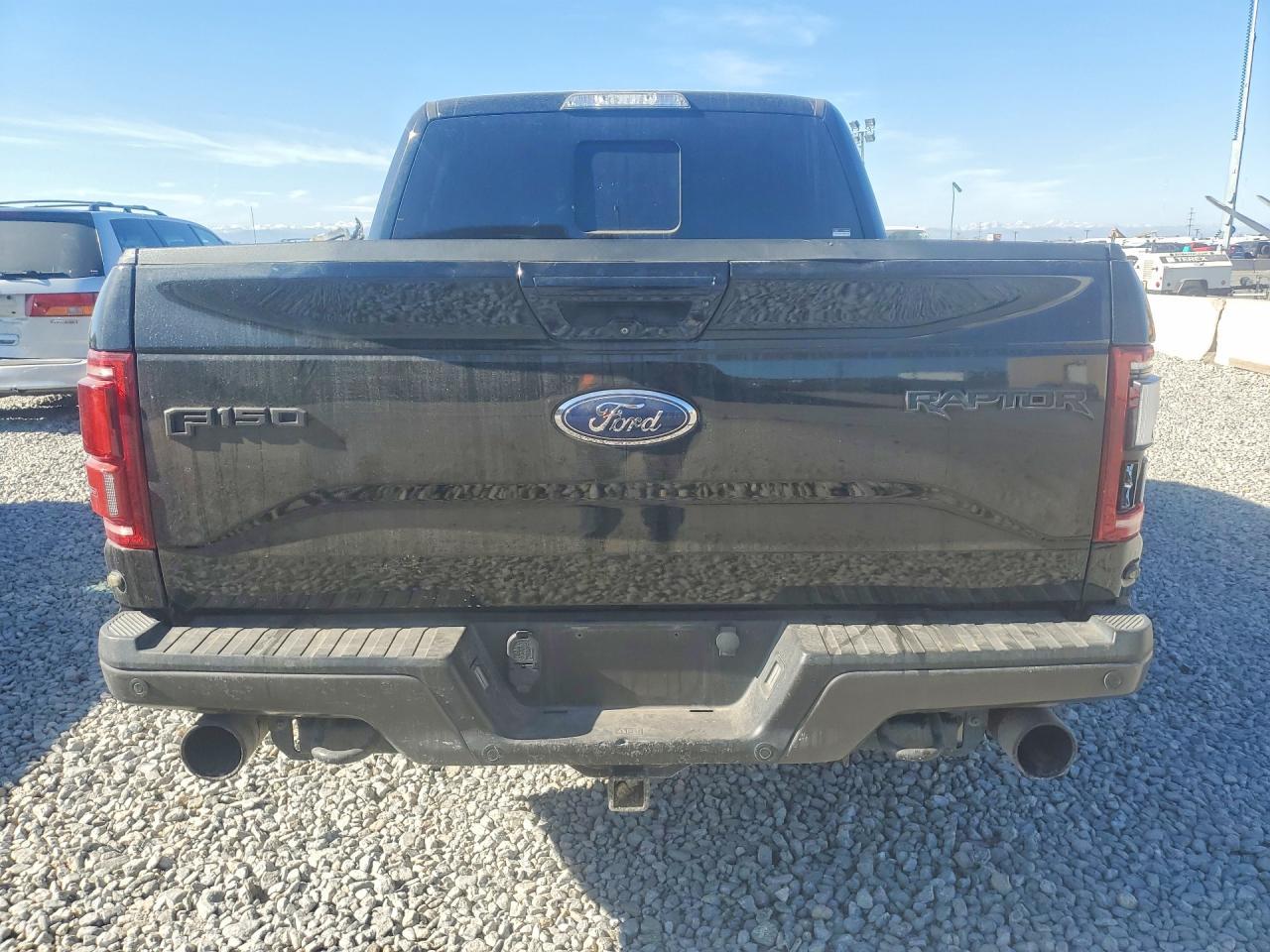 2017 Ford F150 Raptor - Image 6