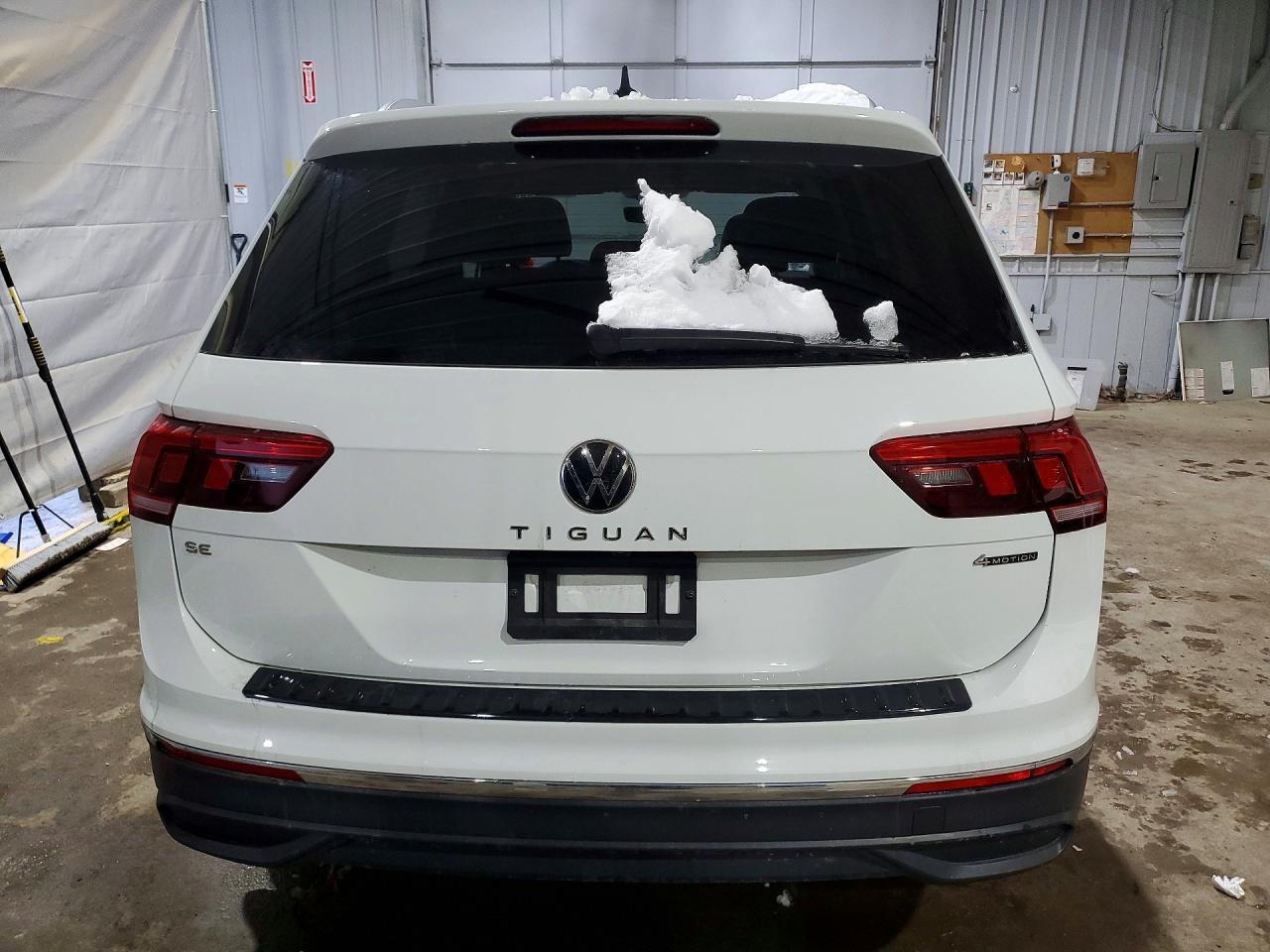 2024 Volkswagen Tiguan Se - Image 6