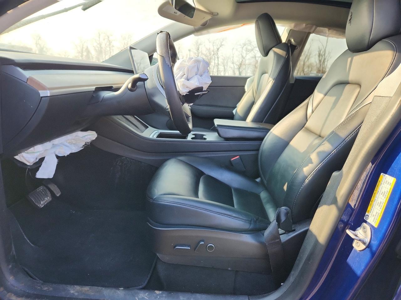 2022 Tesla Model Y - Фото 7