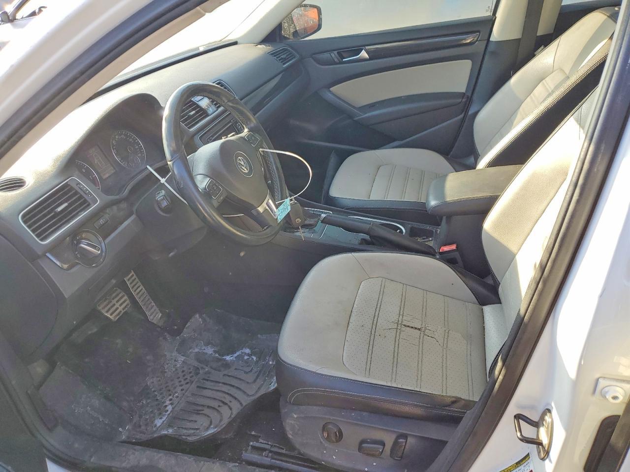 2015 Volkswagen Passat Se - Image 7