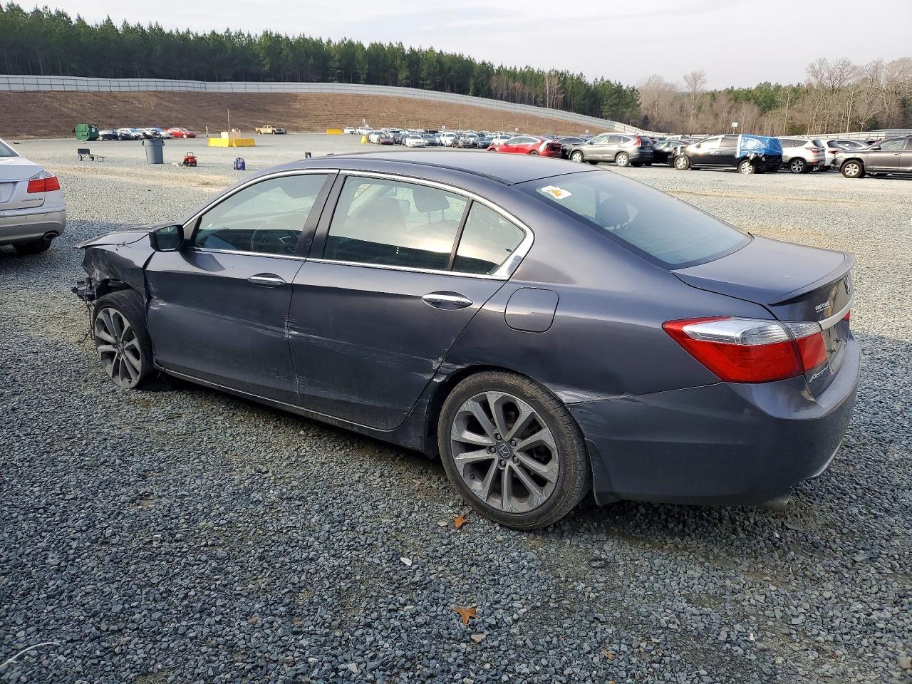 2013 Honda Accord Sport - Image 2