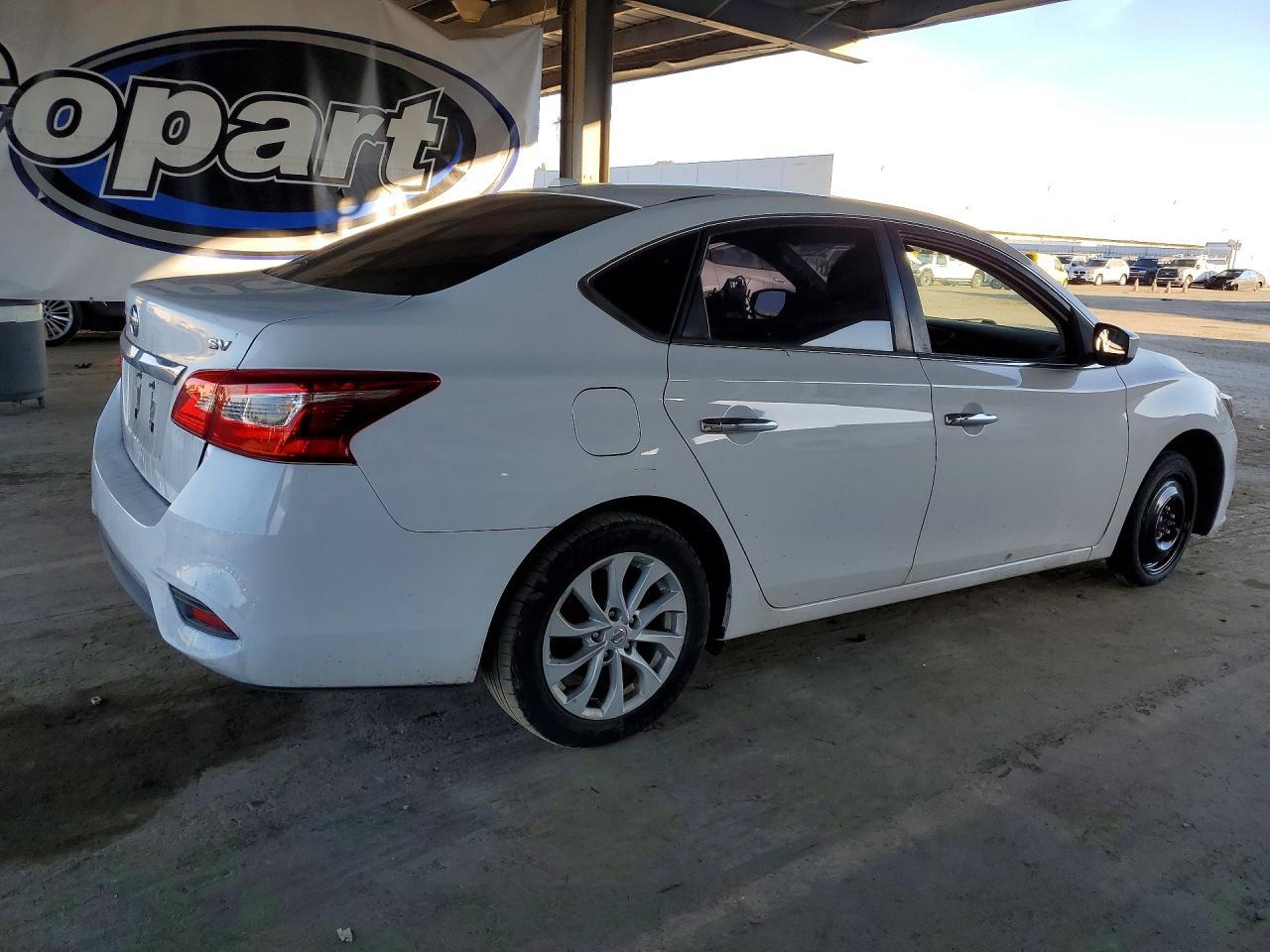 2018 Nissan Sentra S - Image 3