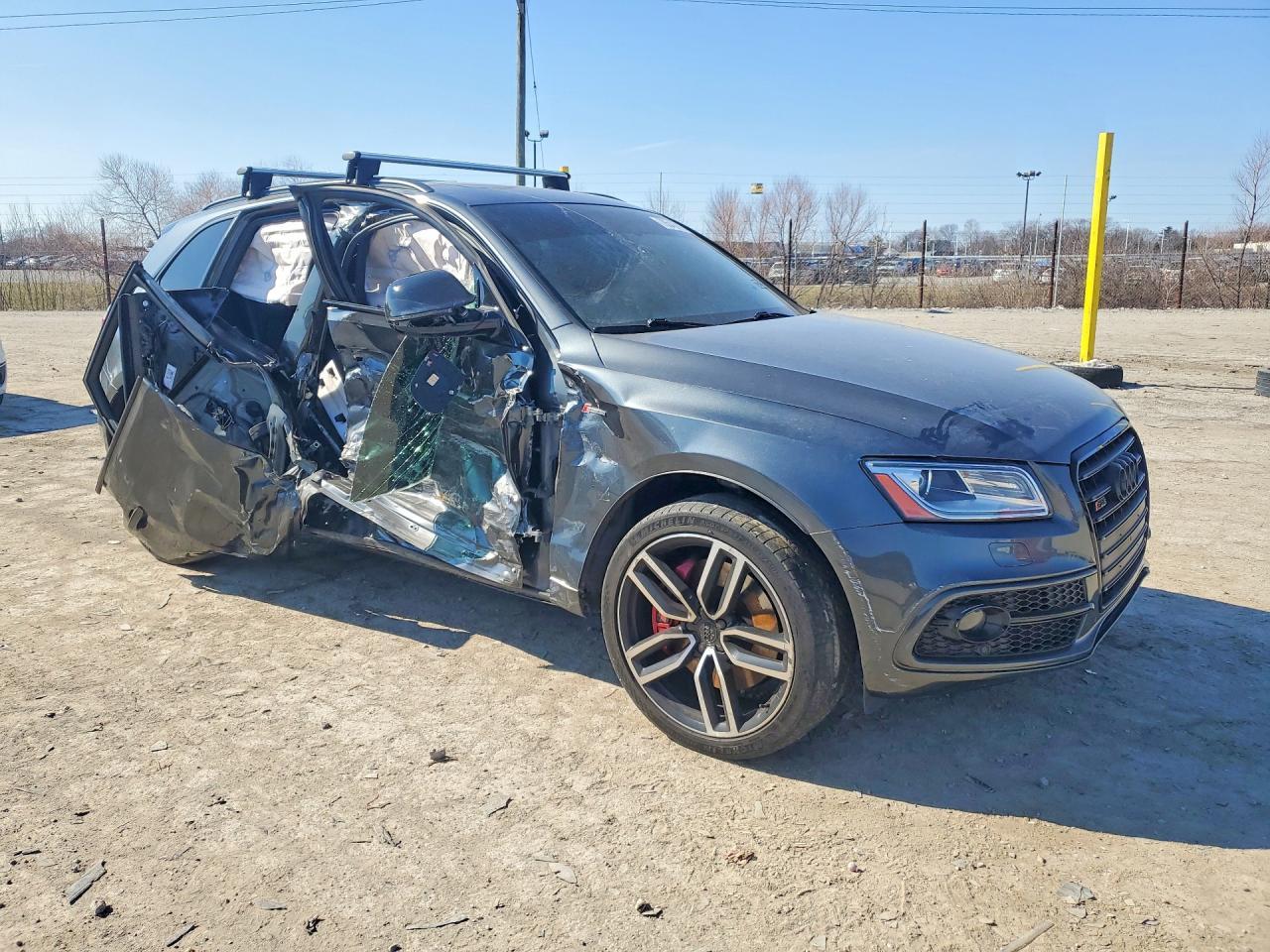 2017 Audi Sq5 Premium Plus - Image 4