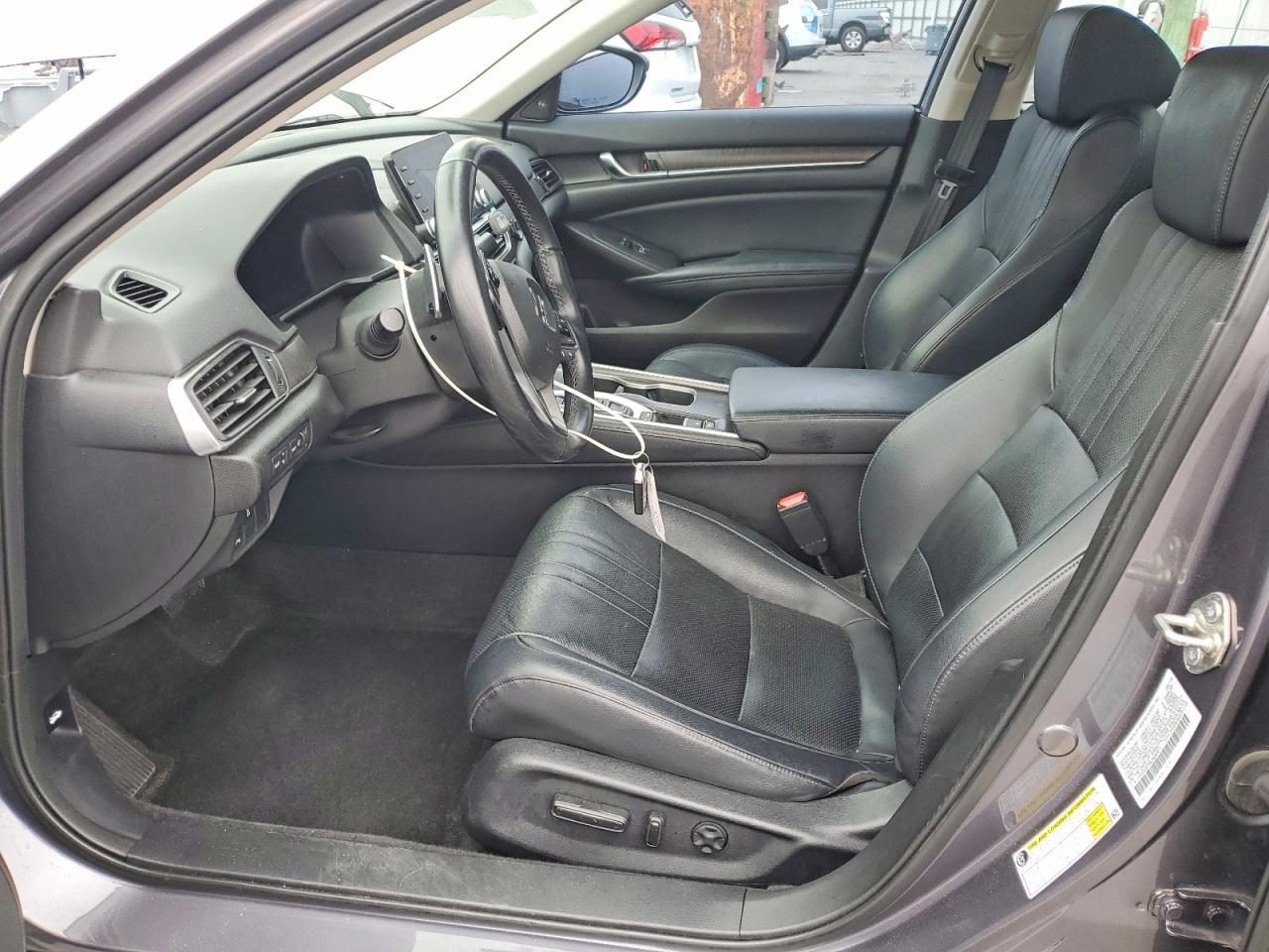 2018 Honda Accord Touring - Фото 7